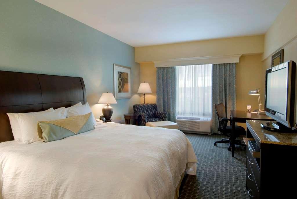 Hilton Garden Inn Billings Yegen Room photo